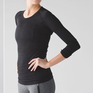 Lululemon Swiftly Tech Long Sleeve Crew Black size 8